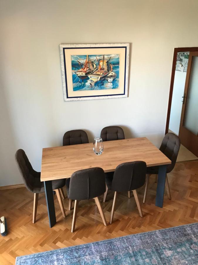 And Charming Apartment In Vantacici マリンスカ エクステリア 写真